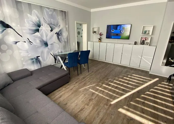 Staywell Xxl Fuer 7 I Parkplatz I Kueche I Netflix * Paderborn