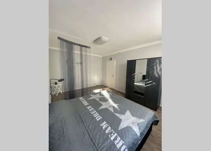 Staywell Xxl Fuer 7 I Parkplatz I Kueche I Netflix