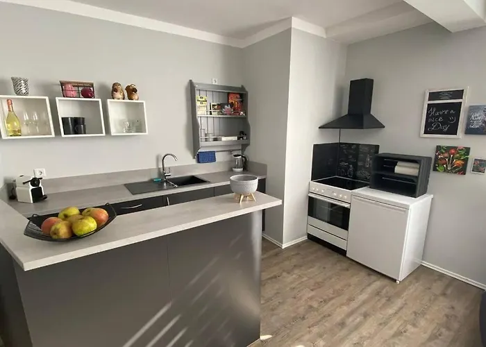 Staywell Xxl Fuer 7 I Parkplatz I Kueche I Netflix